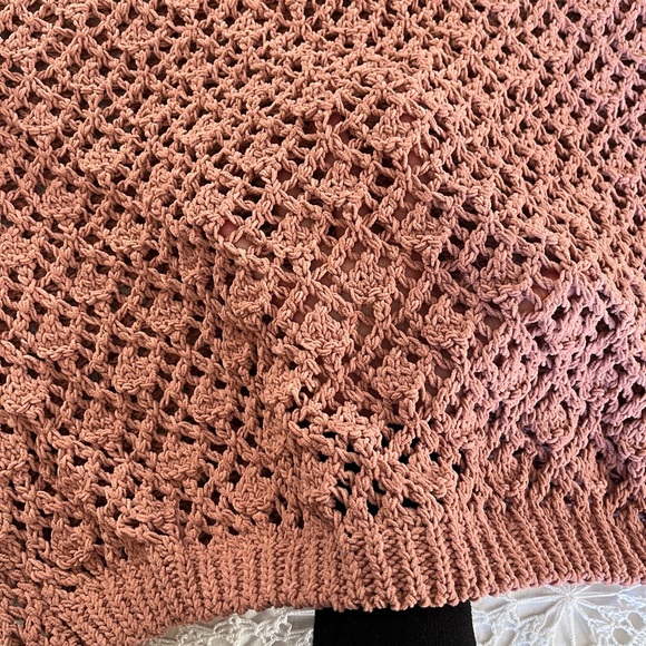 Moon & Madison dusty rose knit sweater NWT - Picture 3 of 6